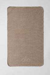 Performance No Sweat Hand Towel - Gravel