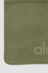 Performance No Sweat Hand Towel - Jungle